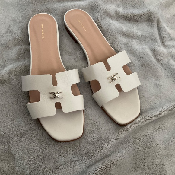 BRUNO MAGLI Fina Slide Sandal In Bone Crinkled Patent - Picture 3 of 5